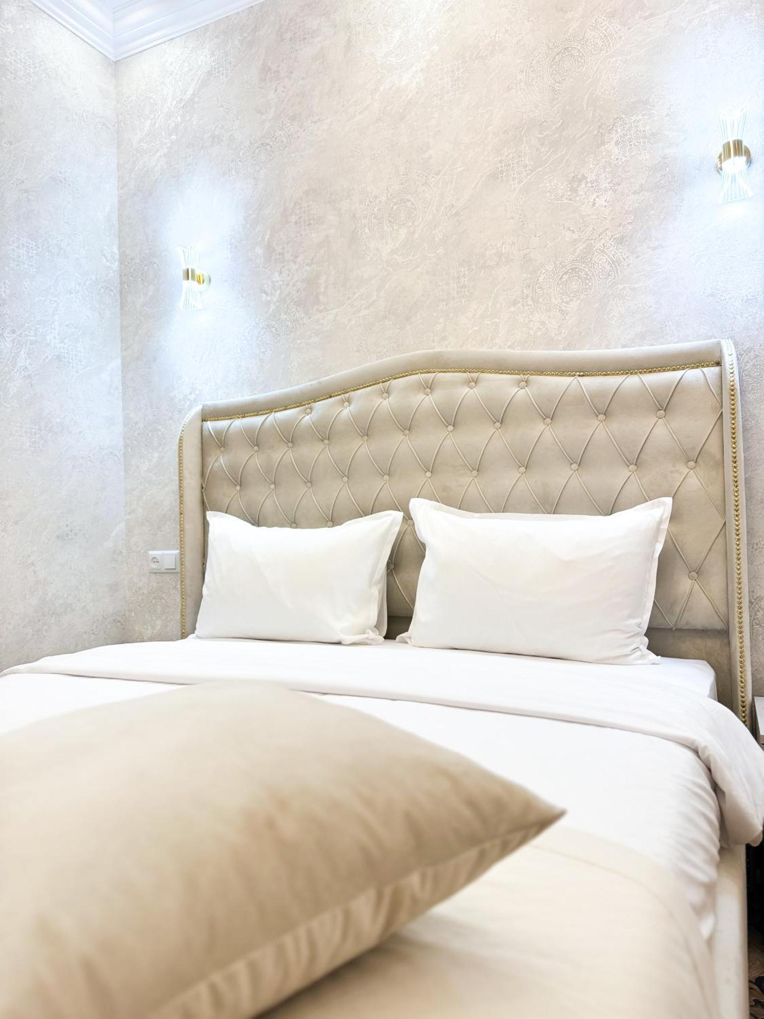 Royal Renaissance Hotel 예레반 객실 사진